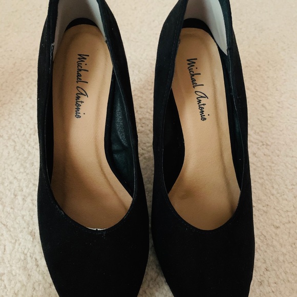 NEW Michael Antonio Anabel Wedge Shoes❤️👠🖤 - Picture 2 of 4